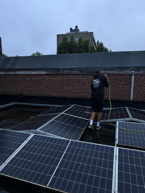 zonnepannelen abcleaning